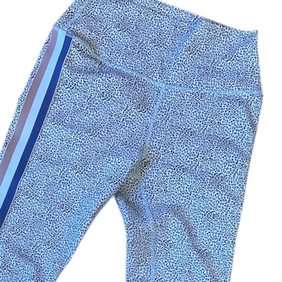 Allfenix kyla white leopard print high impact leggings - Picture 8 of 8